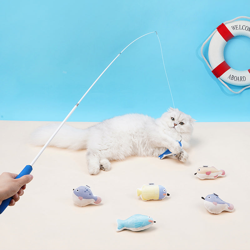 Best Retractable Cat Teaser Toys for Active Cats