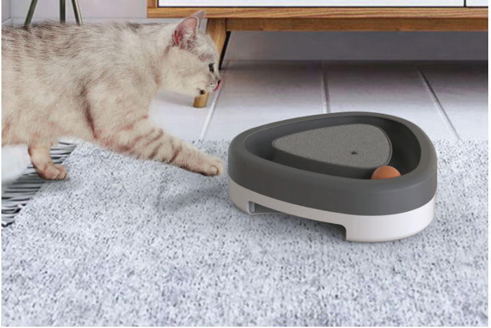 Electric Spinning Cat Toy with Feather & Built-In Scratcher