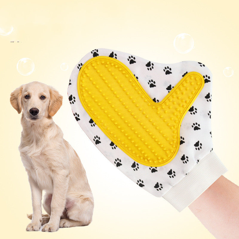 Pet Grooming Glove – Gentle Deshedding for Cats & Dogs