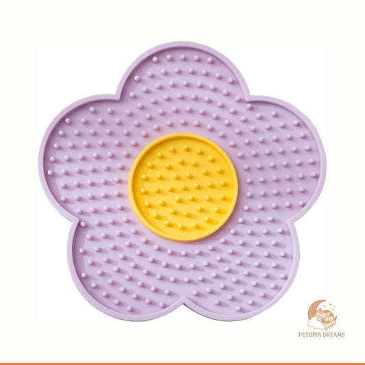 Slow Feeder Licking Mat for Dogs & Cats with Suction Cups | Petopia Dreams